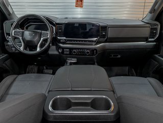 Chevrolet Silverado 1500  2023 à St-Jérôme, Québec - 11 - w320h240px