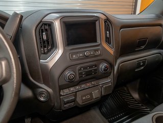 2023 Chevrolet Silverado 1500 in St-Jérôme, Quebec - 17 - w320h240px