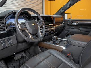 Chevrolet Silverado 1500  2023 à St-Jérôme, Québec - 2 - w320h240px