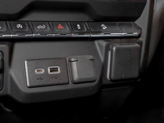 2023 Chevrolet Silverado 1500 in St-Jérôme, Quebec - 20 - w320h240px
