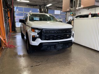 Chevrolet Silverado 1500  2023 à St-Jérôme, Québec - 9 - w320h240px