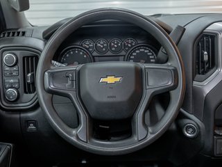 Chevrolet Silverado 1500  2023 à St-Jérôme, Québec - 12 - w320h240px