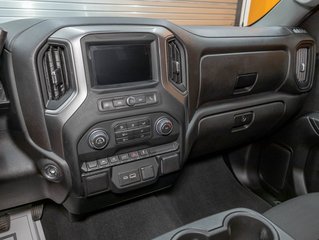 2024 Chevrolet Silverado 1500 in St-Jérôme, Quebec - 22 - w320h240px