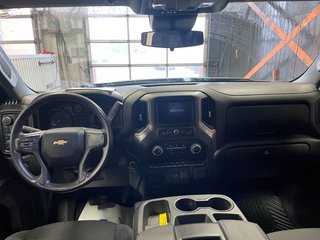 Chevrolet Silverado 1500  2024 à St-Jérôme, Québec - 10 - w320h240px