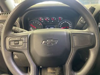 2024 Chevrolet Silverado 1500 in St-Jérôme, Quebec - 16 - w320h240px