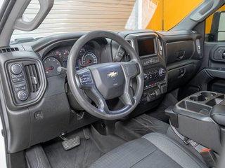 Chevrolet Silverado 2500HD  2023 à St-Jérôme, Québec - 2 - w320h240px