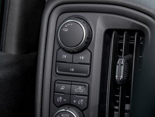 Chevrolet Silverado 2500HD  2024 à St-Jérôme, Québec - 22 - w320h240px