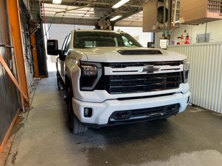 2024 Chevrolet Silverado 2500HD in St-Jérôme, Quebec - 10 - w320h240px