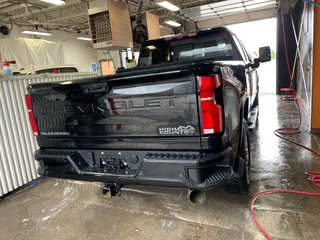Chevrolet Silverado 2500HD  2024 à St-Jérôme, Québec - 10 - w320h240px
