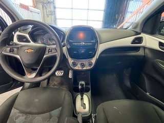 Chevrolet Spark  2017 à St-Jérôme, Québec - 10 - w320h240px