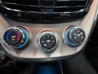 Chevrolet Spark  2017 à St-Jérôme, Québec - 13 - w320h240px