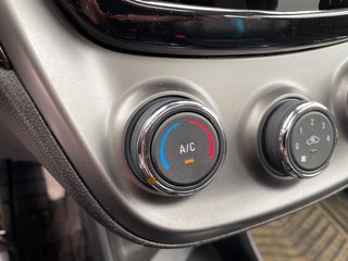 Chevrolet Spark  2021 à St-Jérôme, Québec - 13 - w320h240px