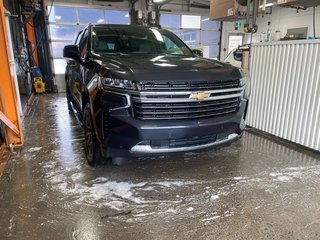 Chevrolet Suburban  2023 à St-Jérôme, Québec - 10 - w320h240px