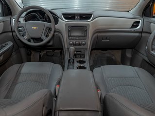 Chevrolet Traverse  2017 à St-Jérôme, Québec - 11 - w320h240px