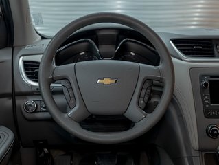 Chevrolet Traverse  2017 à St-Jérôme, Québec - 12 - w320h240px