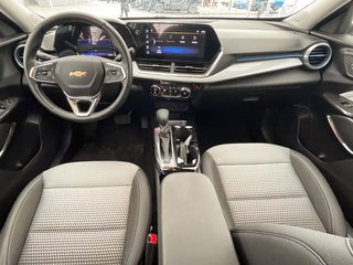 Chevrolet Trax  2024 à St-Jérôme, Québec - 10 - w320h240px