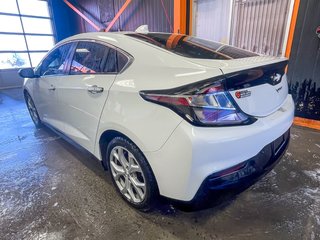 2017 Chevrolet Volt in St-Jérôme, Quebec - 6 - w320h240px