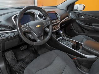 2017 Chevrolet Volt in St-Jérôme, Quebec - 2 - w320h240px