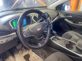 Chevrolet Volt  2017 à St-Jérôme, Québec - 3 - w320h240px