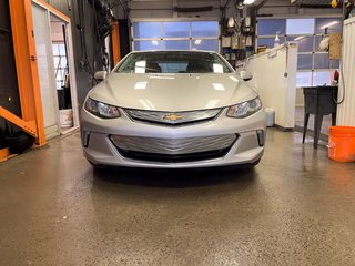 2018 Chevrolet Volt in St-Jérôme, Quebec - 4 - w320h240px