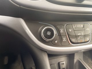 Chevrolet Volt  2018 à St-Jérôme, Québec - 16 - w320h240px