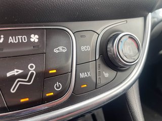 2018 Chevrolet Volt in St-Jérôme, Quebec - 18 - w320h240px