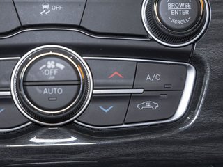 Chrysler 300  2018 à St-Jérôme, Québec - 23 - w320h240px