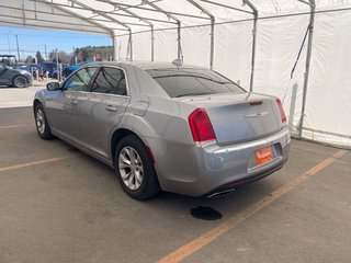 Chrysler 300  2018 à St-Jérôme, Québec - 8 - w320h240px