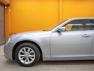Chrysler 300  2018 à St-Jérôme, Québec - 32 - w320h240px