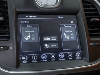 Chrysler 300  2018 à St-Jérôme, Québec - 18 - w320h240px