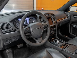 2023 Chrysler 300 in St-Jérôme, Quebec - 2 - w320h240px