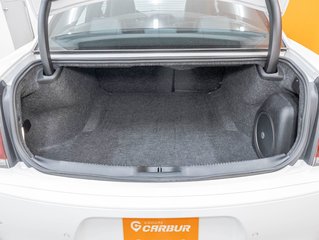 2023 Chrysler 300 in St-Jérôme, Quebec - 31 - w320h240px