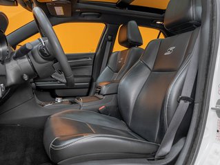 2023 Chrysler 300 in St-Jérôme, Quebec - 11 - w320h240px