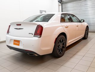 2023 Chrysler 300 in St-Jérôme, Quebec - 9 - w320h240px