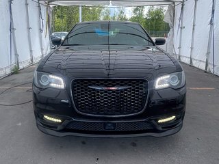 Chrysler 300  2023 à St-Jérôme, Québec - 5 - w320h240px
