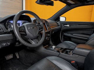 2023 Chrysler 300 in St-Jérôme, Quebec - 2 - w320h240px