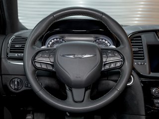 2023 Chrysler 300 in St-Jérôme, Quebec - 14 - w320h240px