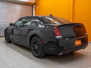 2023 Chrysler 300 in St-Jérôme, Quebec - 6 - w320h240px