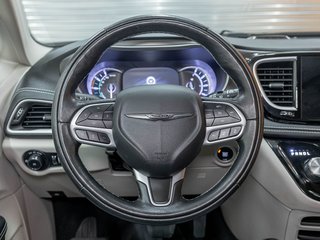 Chrysler Pacifica Hybrid  2022 à St-Jérôme, Québec - 12 - w320h240px