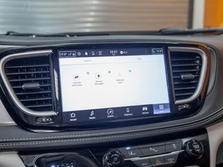 Chrysler Pacifica Hybrid  2022 à St-Jérôme, Québec - 17 - w320h240px