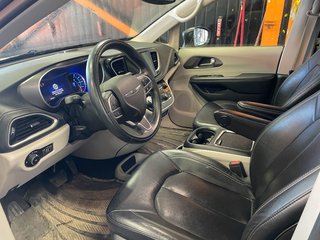 Chrysler Pacifica Hybrid  2022 à St-Jérôme, Québec - 3 - w320h240px