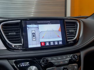 2024 Chrysler Pacifica in St-Jérôme, Quebec - 21 - w320h240px