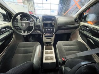2017 Dodge Grand Caravan in St-Jérôme, Quebec - 10 - w320h240px