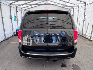 2019 Dodge Grand Caravan in St-Jérôme, Quebec - 6 - w320h240px