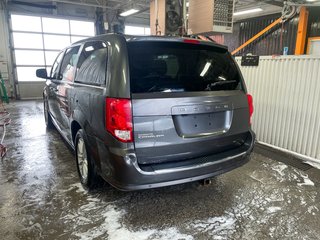 2019 Dodge Grand Caravan in St-Jérôme, Quebec - 6 - w320h240px