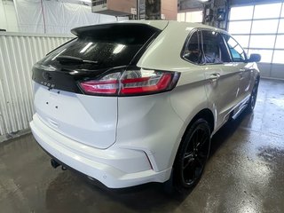 Ford Edge  2023 à St-Jérôme, Québec - 9 - w320h240px