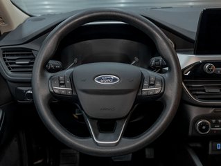 2020 Ford Escape in St-Jérôme, Quebec - 12 - w320h240px