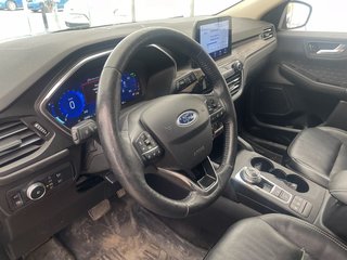 2020 Ford Escape in St-Jérôme, Quebec - 4 - w320h240px