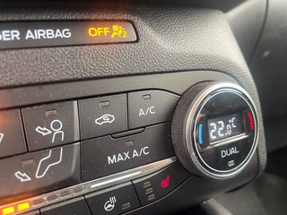 2020 Ford Escape in St-Jérôme, Quebec - 16 - w320h240px