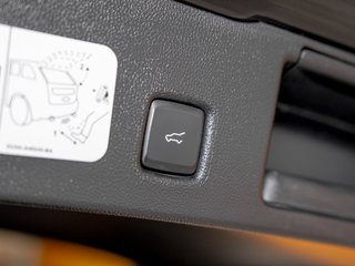 2020 Ford Escape in St-Jérôme, Quebec - 33 - w320h240px